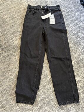 Zara Washed Black Mom-Fit Jeans